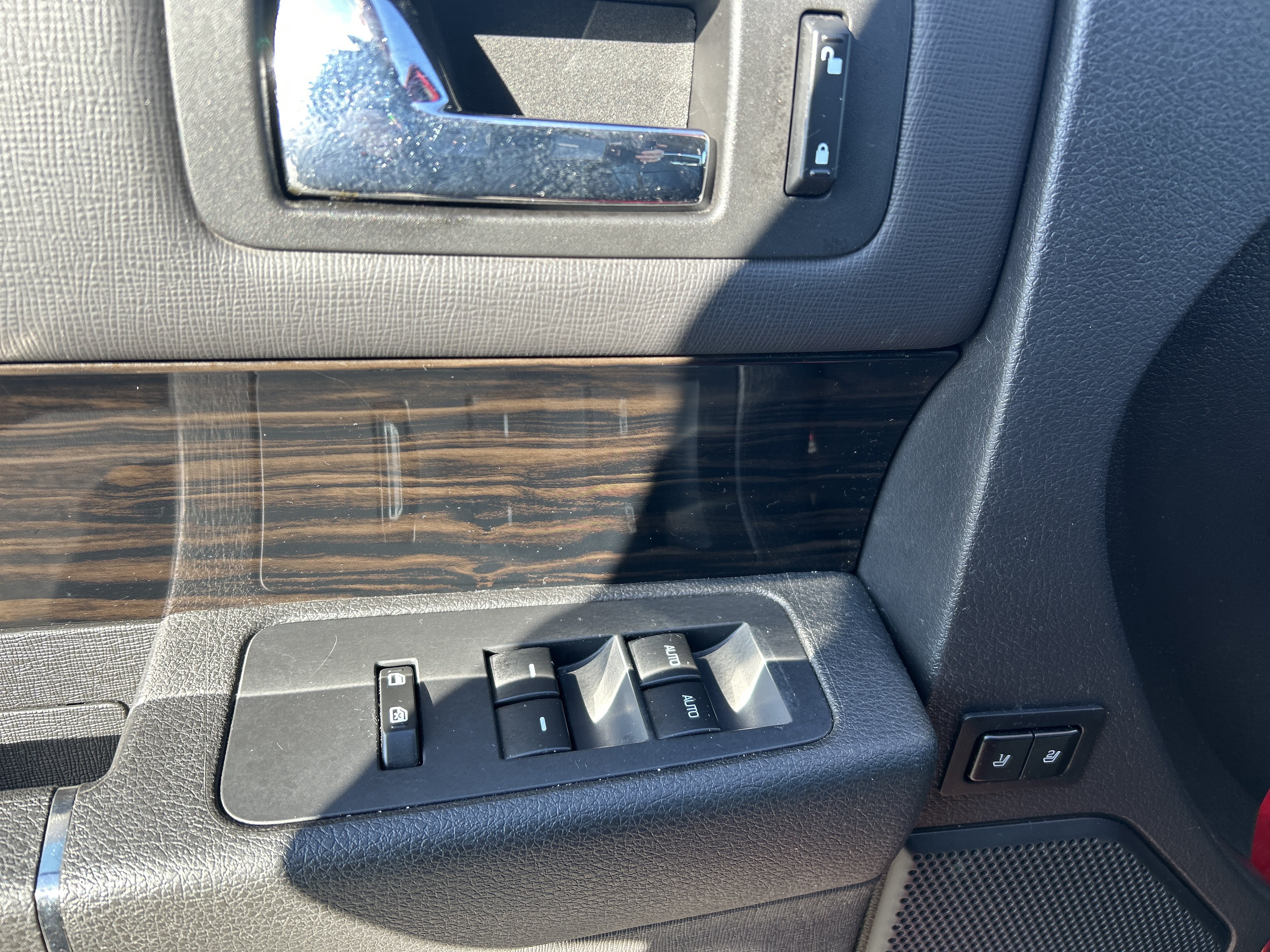 Used 2018 Ford Flex SEL w/ Equipment Group 202A AWD/4WD image 10
