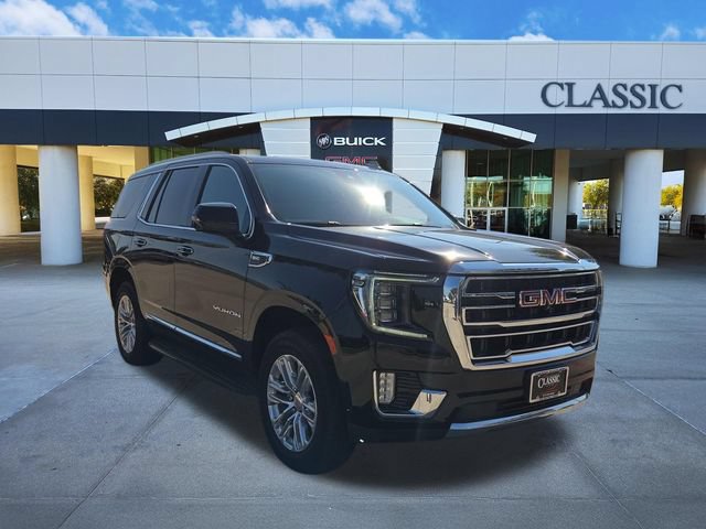 Used 2024 GMC Yukon SLT w/ SLT Premium Package