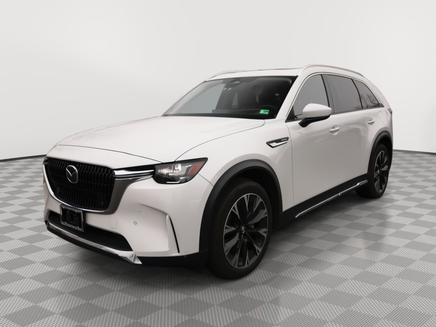 Used 2024 MAZDA CX-90 Plug-In Hybrid w/ Premium Pkg image 18