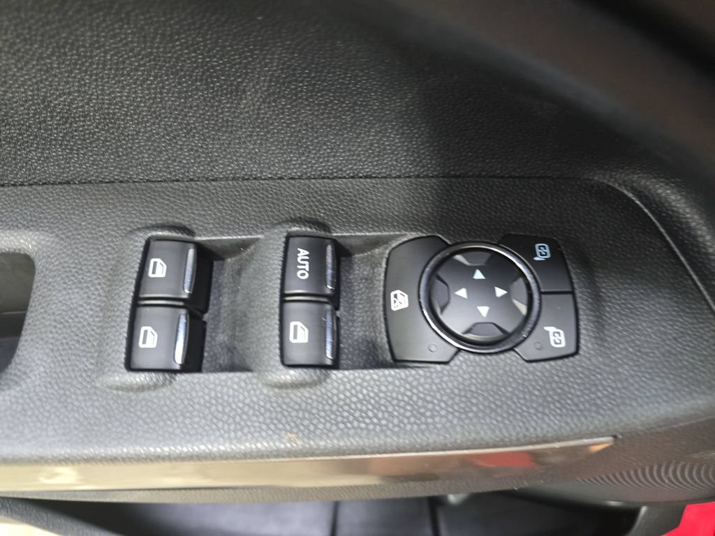 Used 2018 Ford EcoSport SE w/ SE Convenience Package AWD/4WD image 28