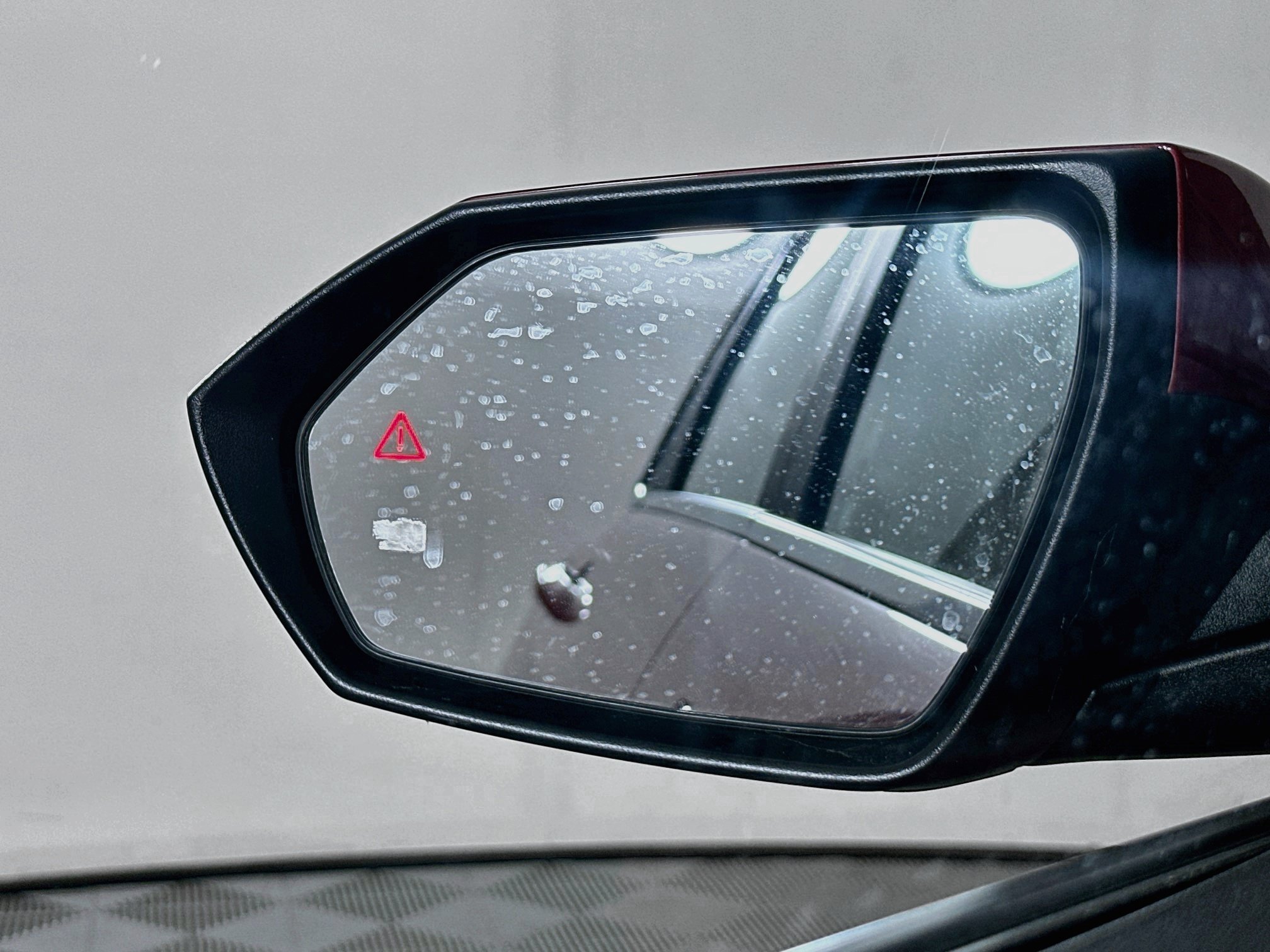 Used 2024 Hyundai Elantra Limited FWD image 16