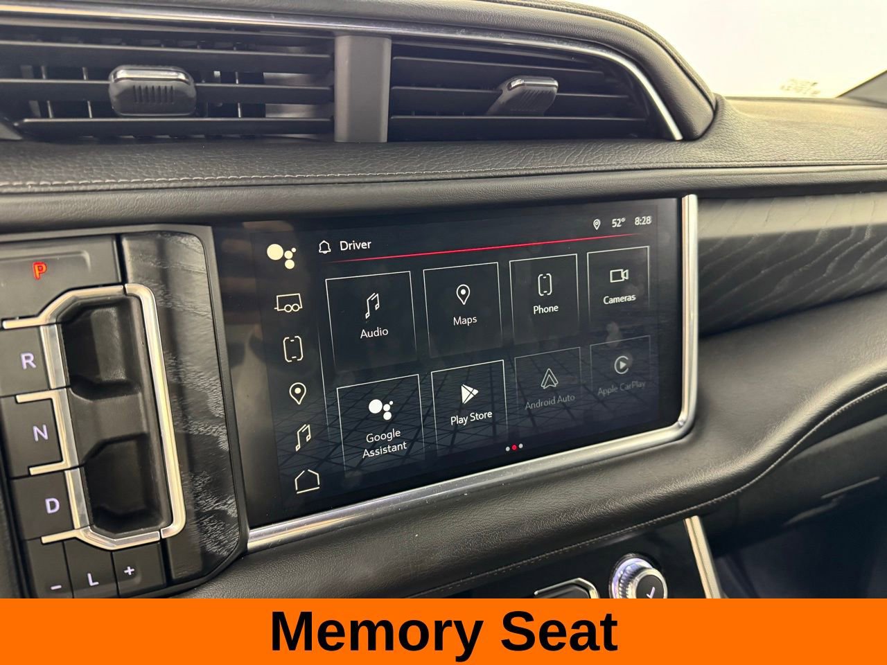 Used 2022 GMC Yukon XL Denali w/ Denali Premium Package image 16