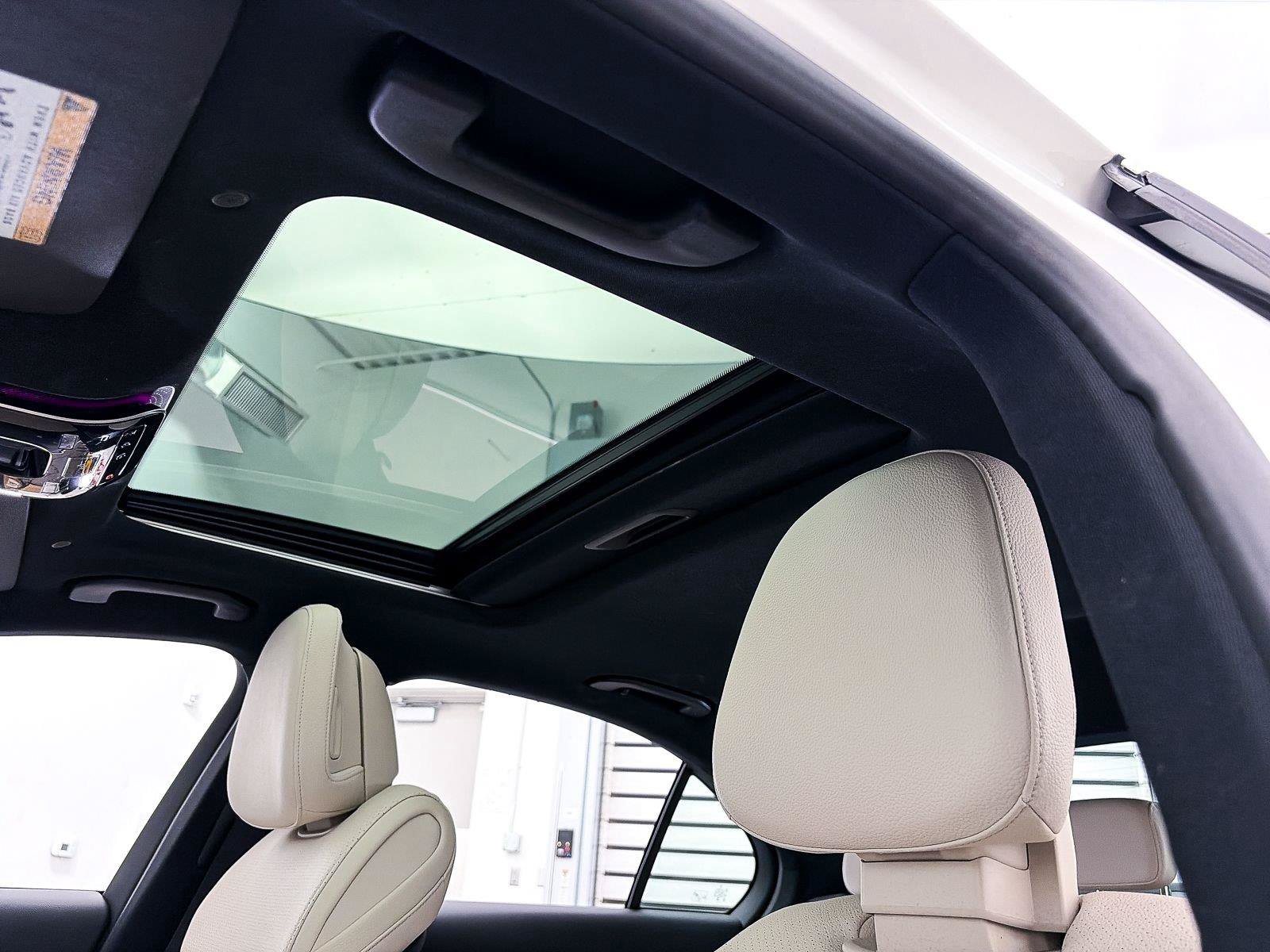 Used 2024 Mercedes-Benz C 300 Sedan image 6