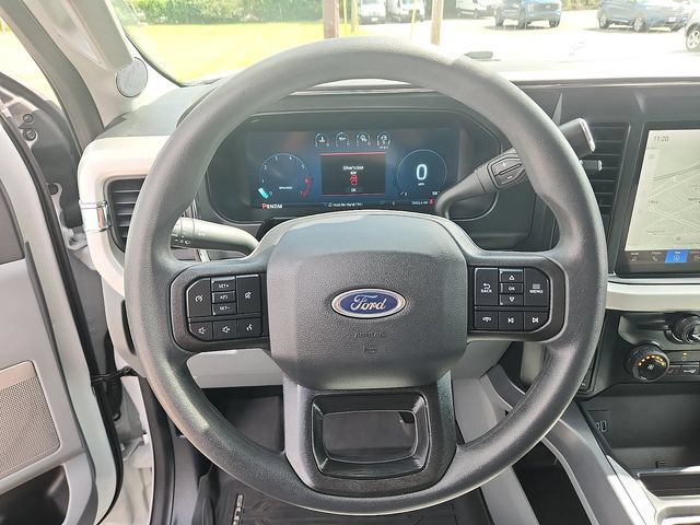 Certified 2025 Ford F250 XLT w/ Black Appearance Package AWD/4WD image 14