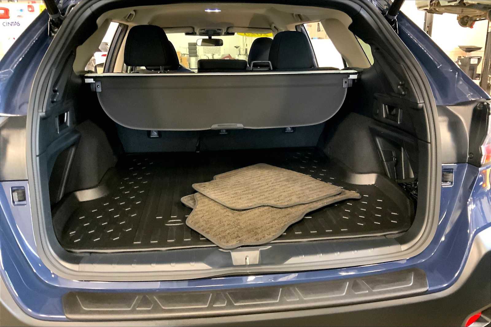 Certified 2025 Subaru Outback Premium image 33