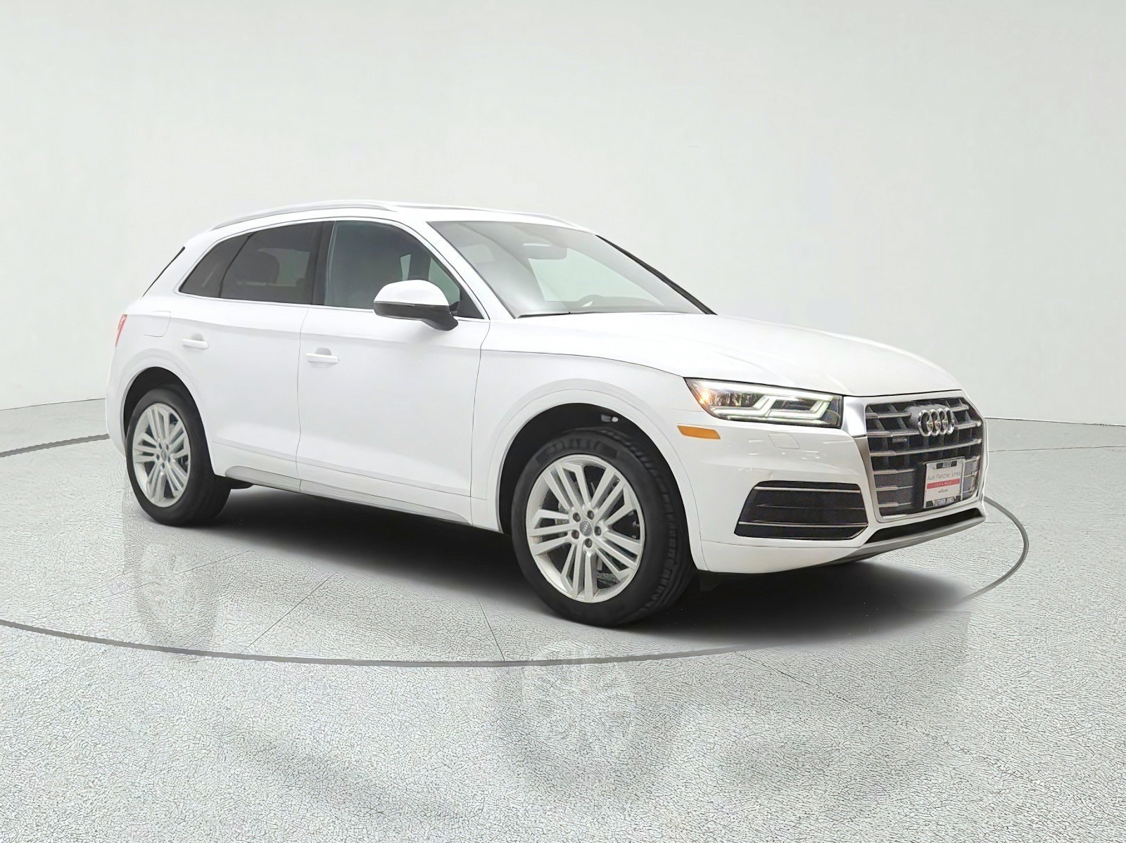 Used 2019 Audi Q5 2.0T Premium Plus w/ Premium Plus Package AWD/4WD image 4