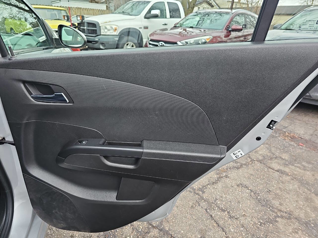 Used 2019 Chevrolet Sonic Premier image 22