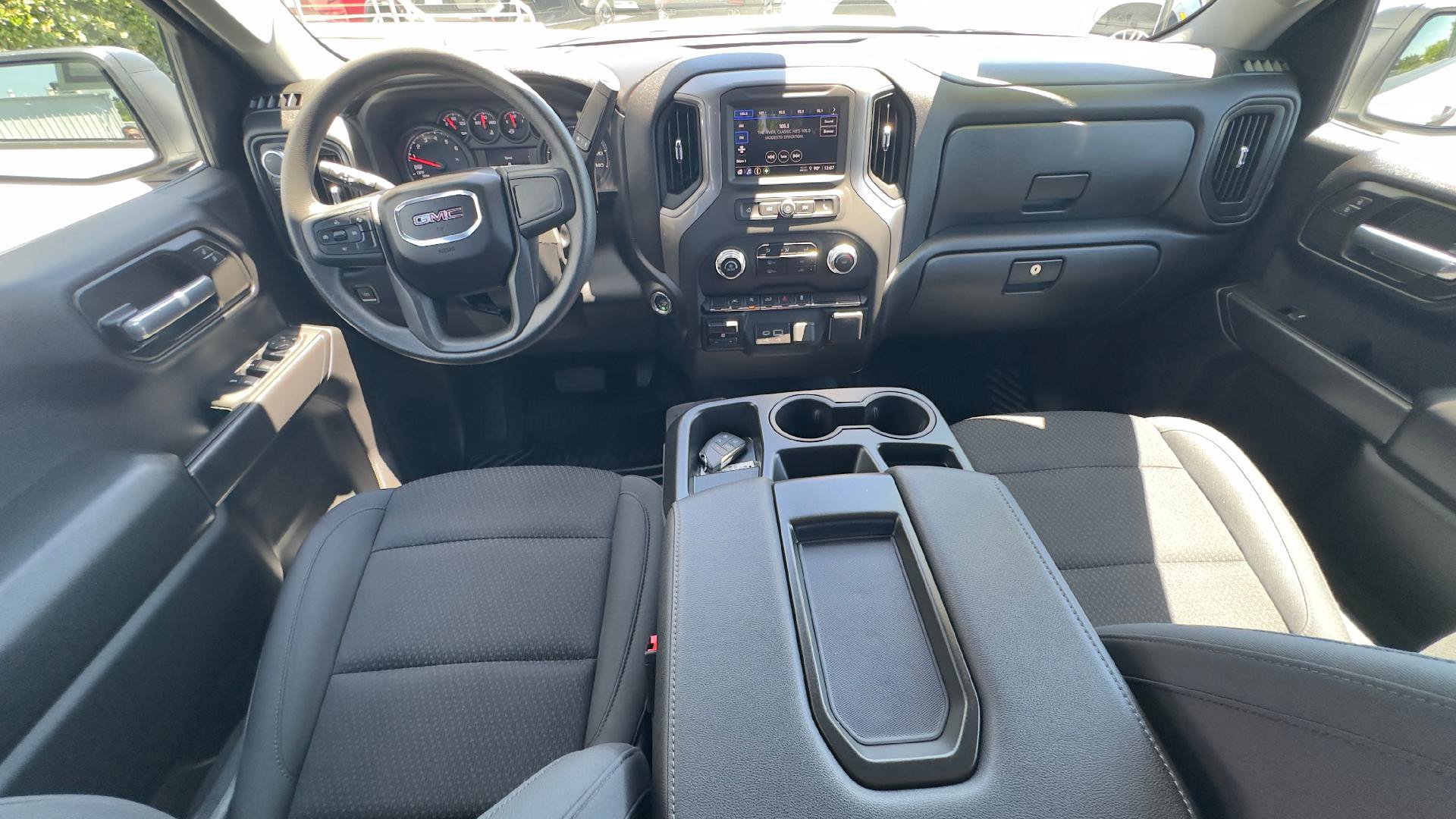 Used 2026 GMC Sierra 1500 Pro w/ Graphite Edition AWD/4WD image 8