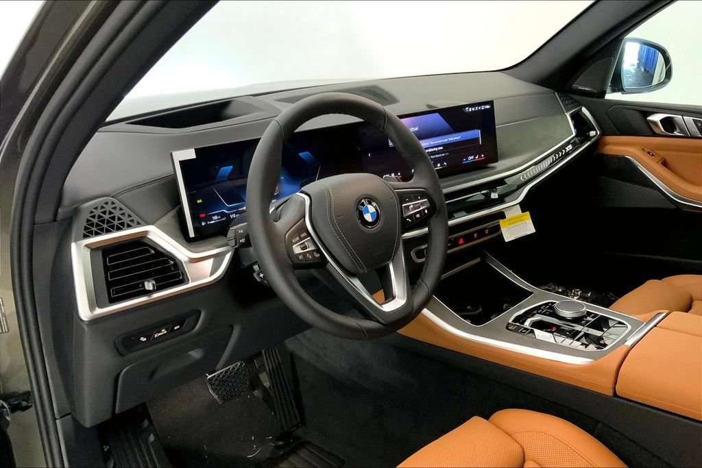 New 2026 BMW X5 xDrive40i w/ Climate Comfort Package AWD/4WD image 4