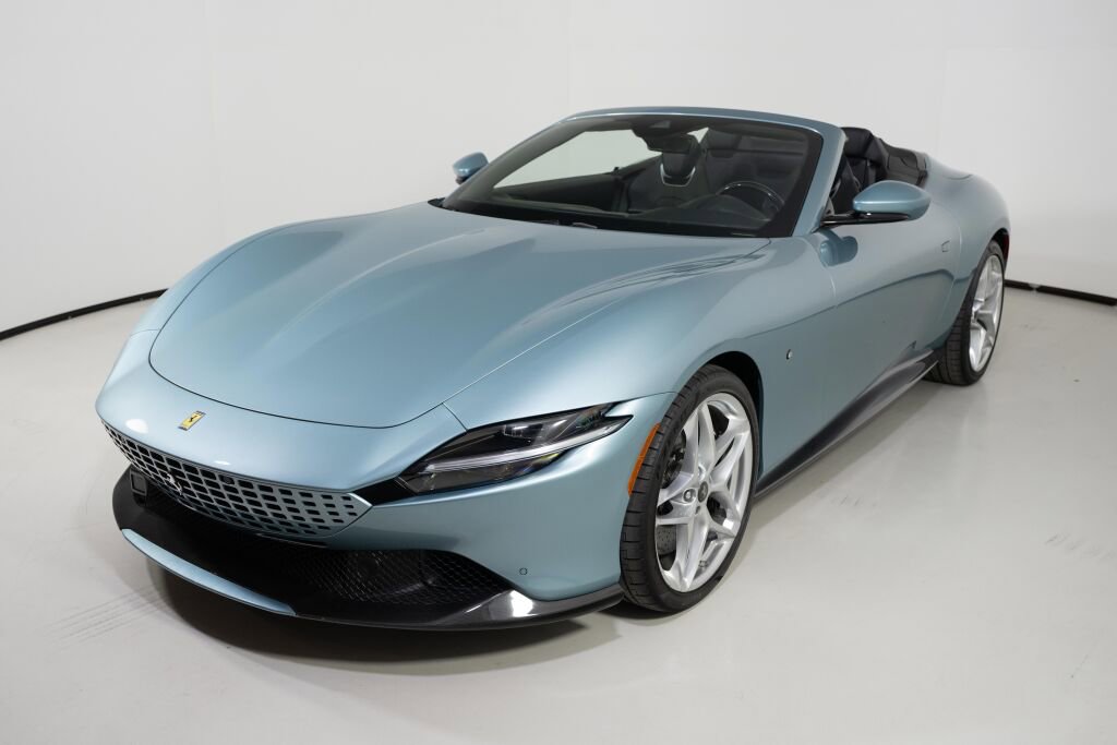 Used 2024 Ferrari Roma Spider image 2
