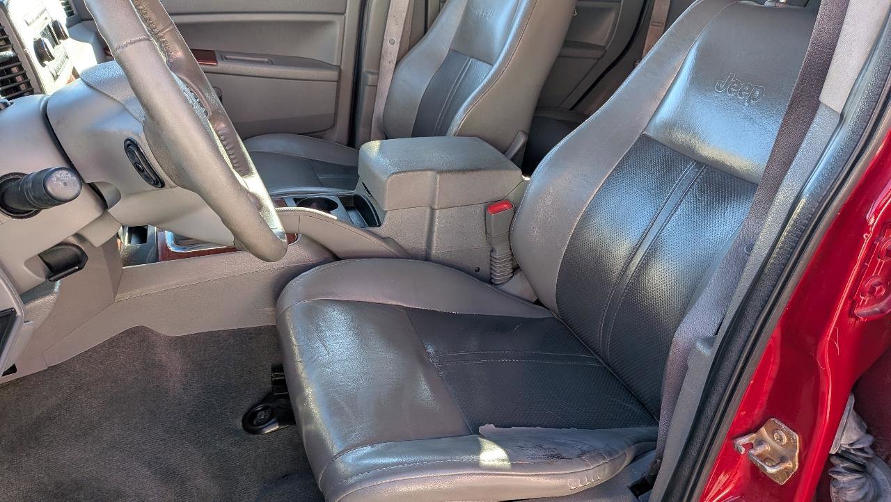 Used 2006 Jeep Grand Cherokee Limited image 9