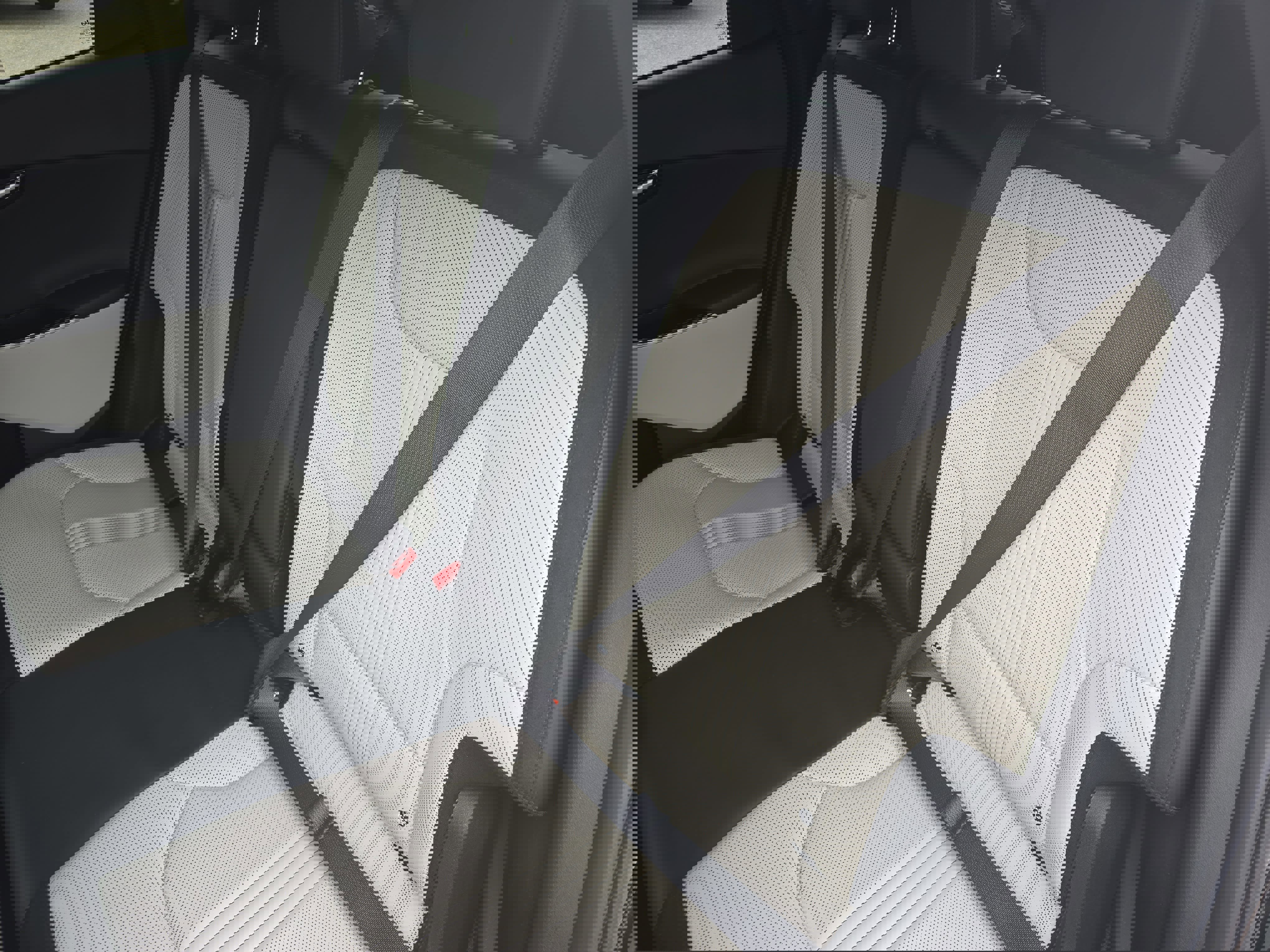 Used 2022 Kia EV6 GT-Line w/ GT-Line White Seat Package image 16