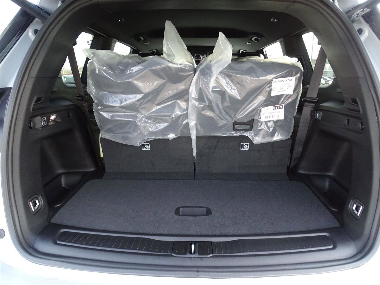 Used 2025 Jeep Grand Cherokee L Altitude image 19