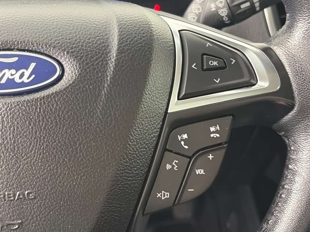 Certified 2022 Ford Edge Titanium AWD/4WD image 18