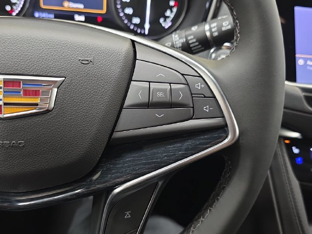 New 2026 Cadillac XT5 Premium Luxury w/ Driver Assist Package AWD/4WD image 14