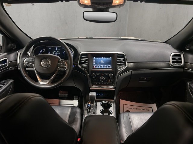 Used 2018 Jeep Grand Cherokee Limited image 12