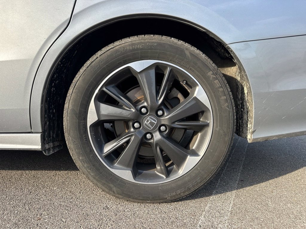 Used 2024 Honda Odyssey Elite image 8