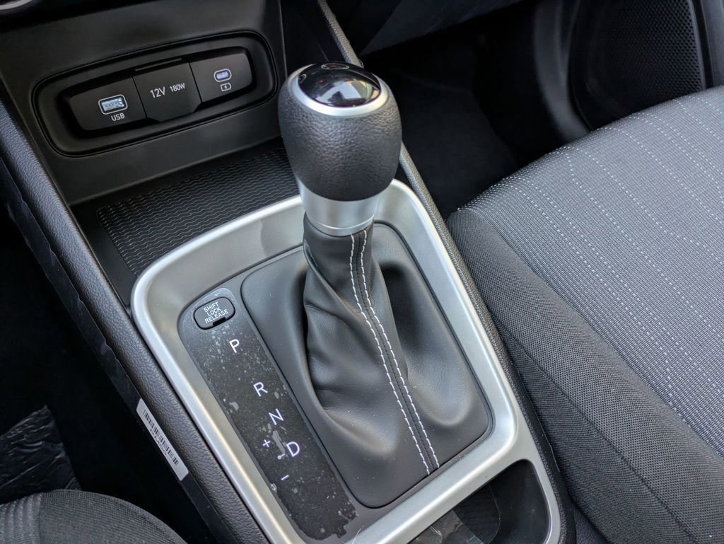 New 2026 Hyundai Venue SE image 20