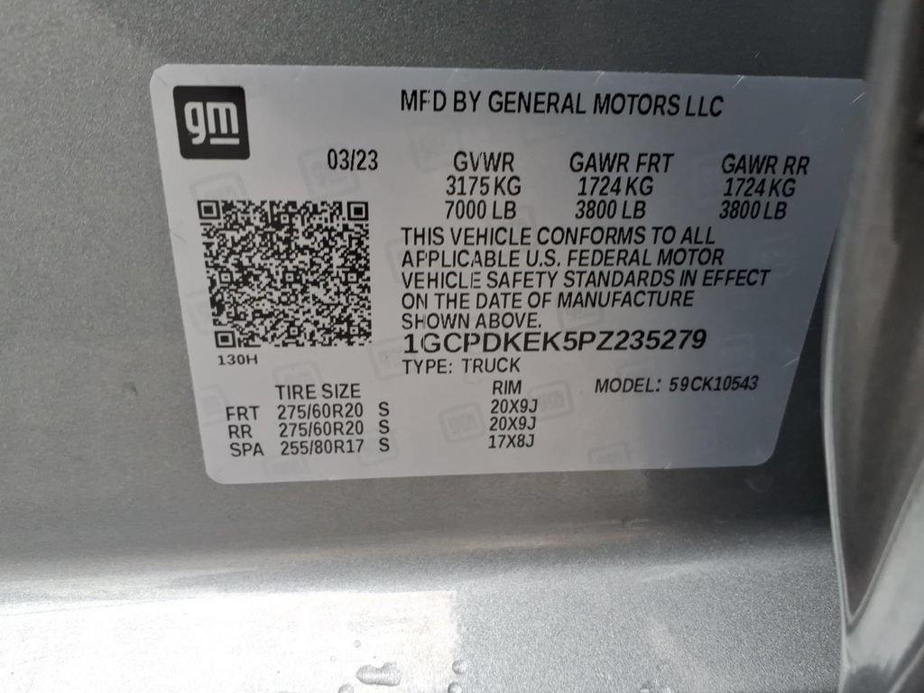 Used 2023 Chevrolet Silverado 1500 LT AWD/4WD image 30