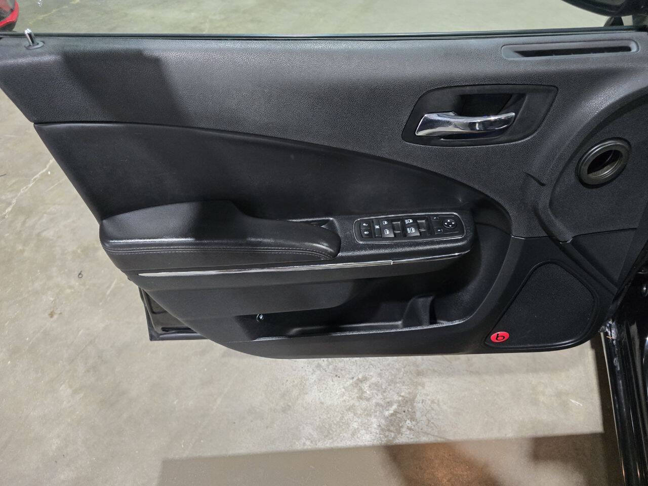 Used 2014 Dodge Charger SXT AWD/4WD image 22