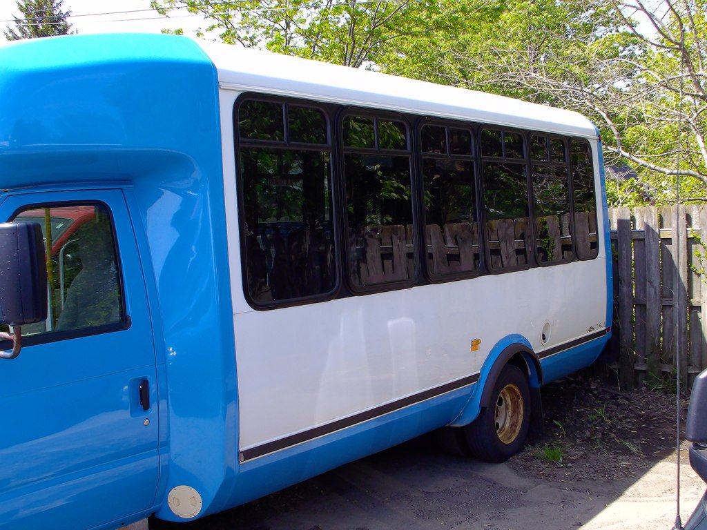 Used 2015 Ford E-450 and Econoline 450 Super Duty w/ Shuttle Bus Prep Package RWD image 4