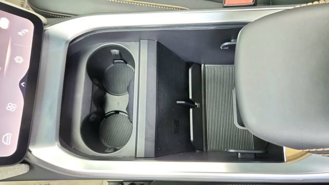 Used 2023 Lucid Air Touring AWD/4WD image 51