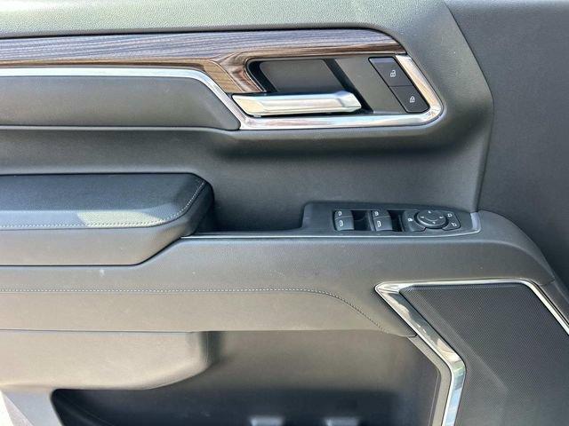 Used 2023 Chevrolet Silverado 1500 RST w/ Z71 Off-Road Package AWD/4WD image 27