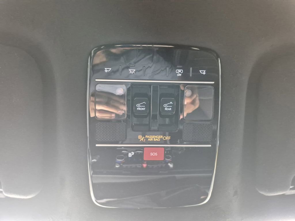 Used 2024 Hyundai Santa Fe Calligraphy image 25