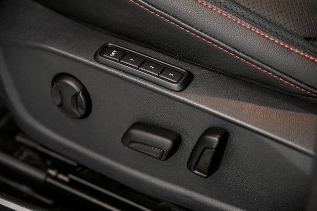 Certified 2024 Volkswagen Jetta GLI Autobahn w/ GLI Black Package image 16