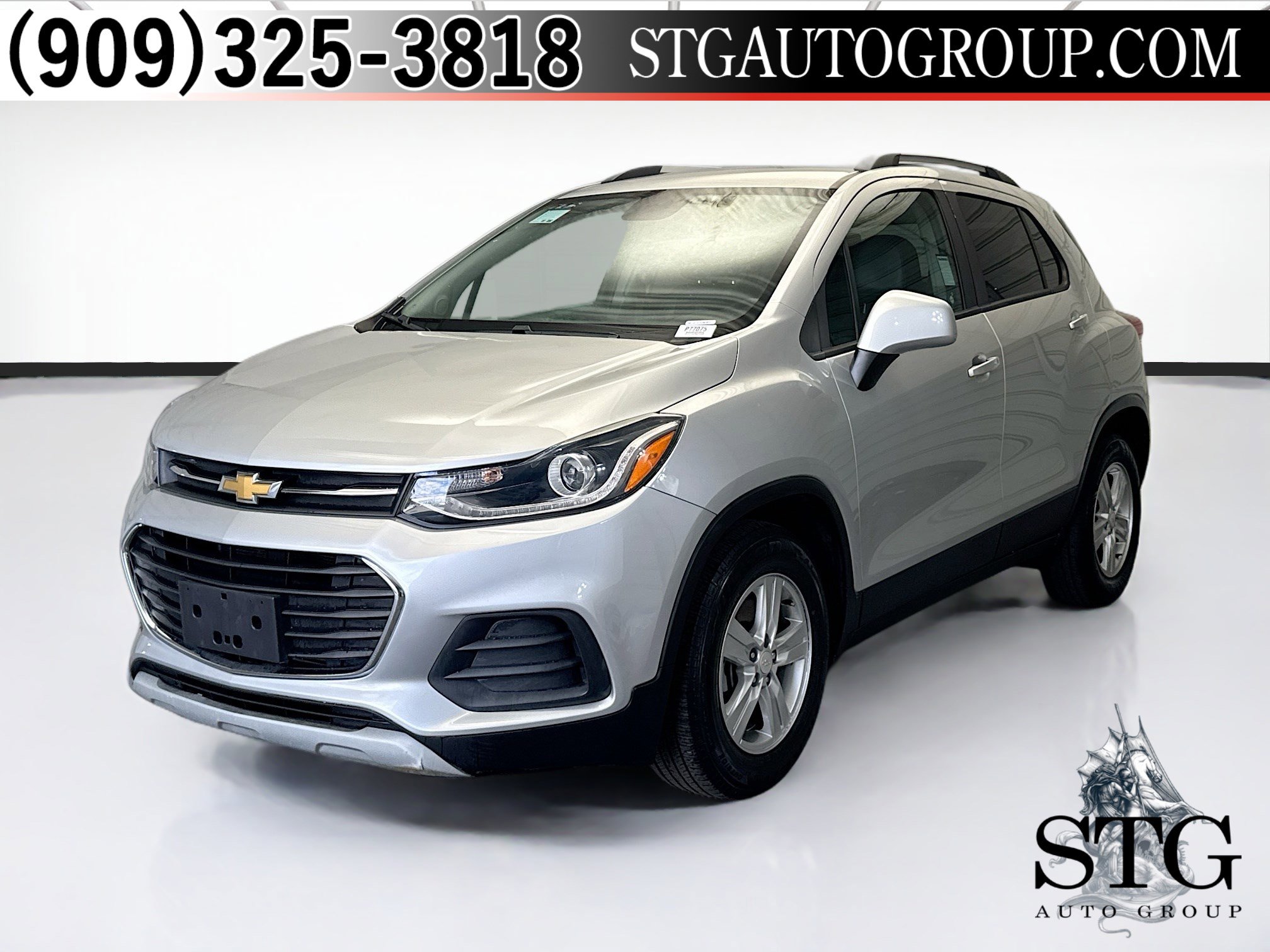 Used 2021 Chevrolet Trax LT w/ Driver Confidence Package image 1