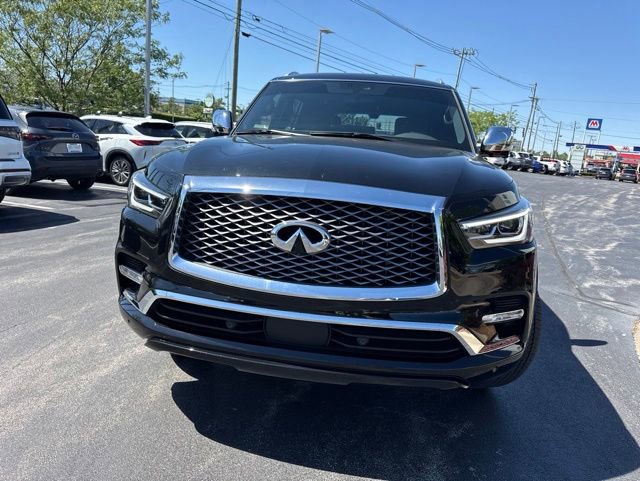 Used 2023 INFINITI QX80 Sensory w/ All-Season Package AWD/4WD image 19