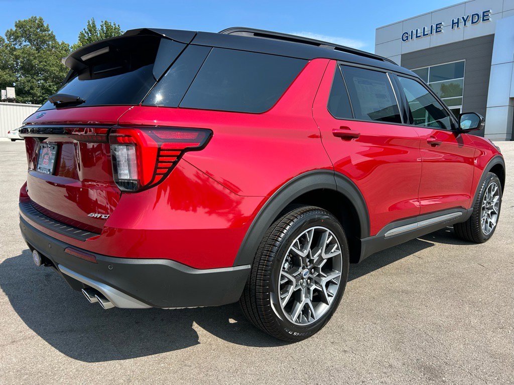 New 2025 Ford Explorer Platinum w/ Ultimate Package image 4