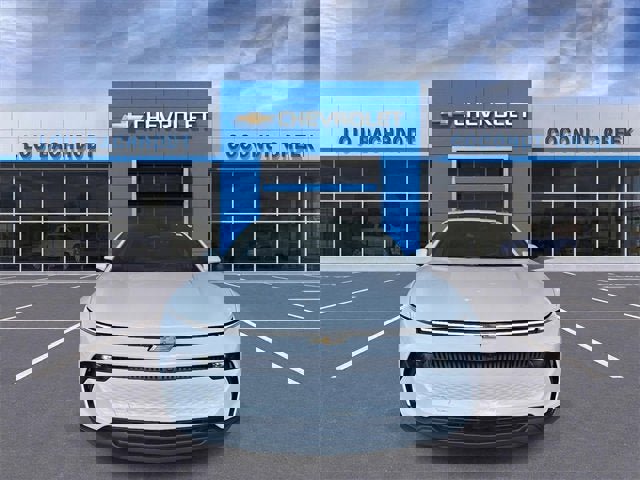 New 2026 Chevrolet Equinox EV LT image 3