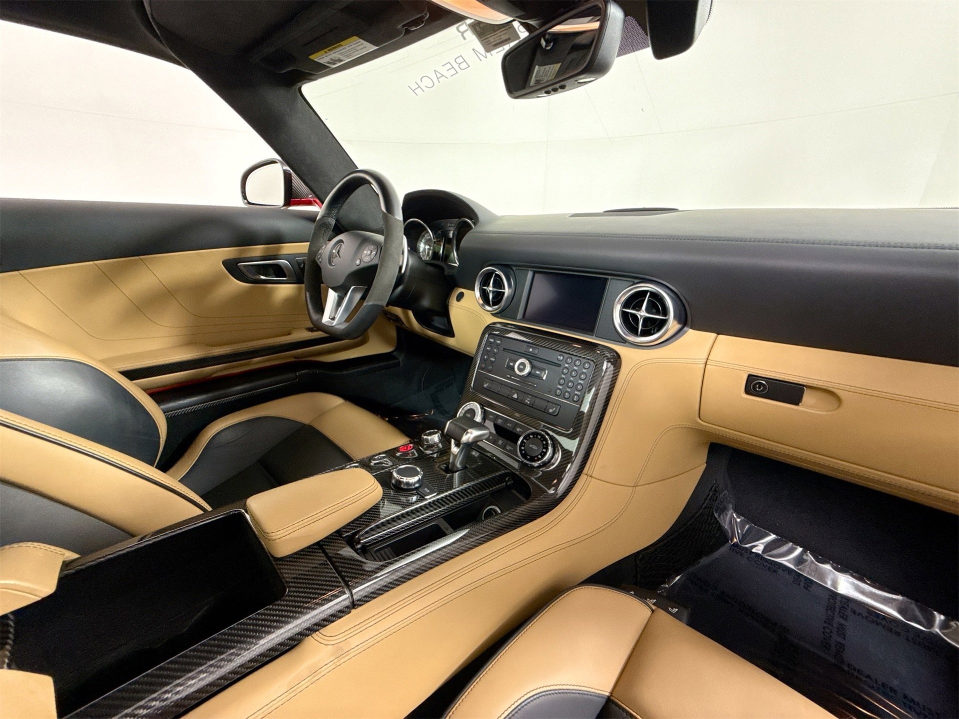 Used 2011 Mercedes-Benz SLS AMG Coupe image 23