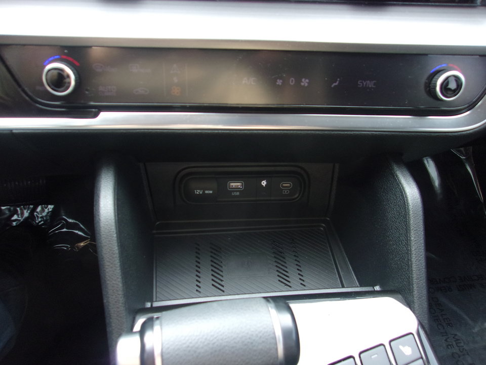 Used 2023 Kia Sportage EX AWD/4WD image 22