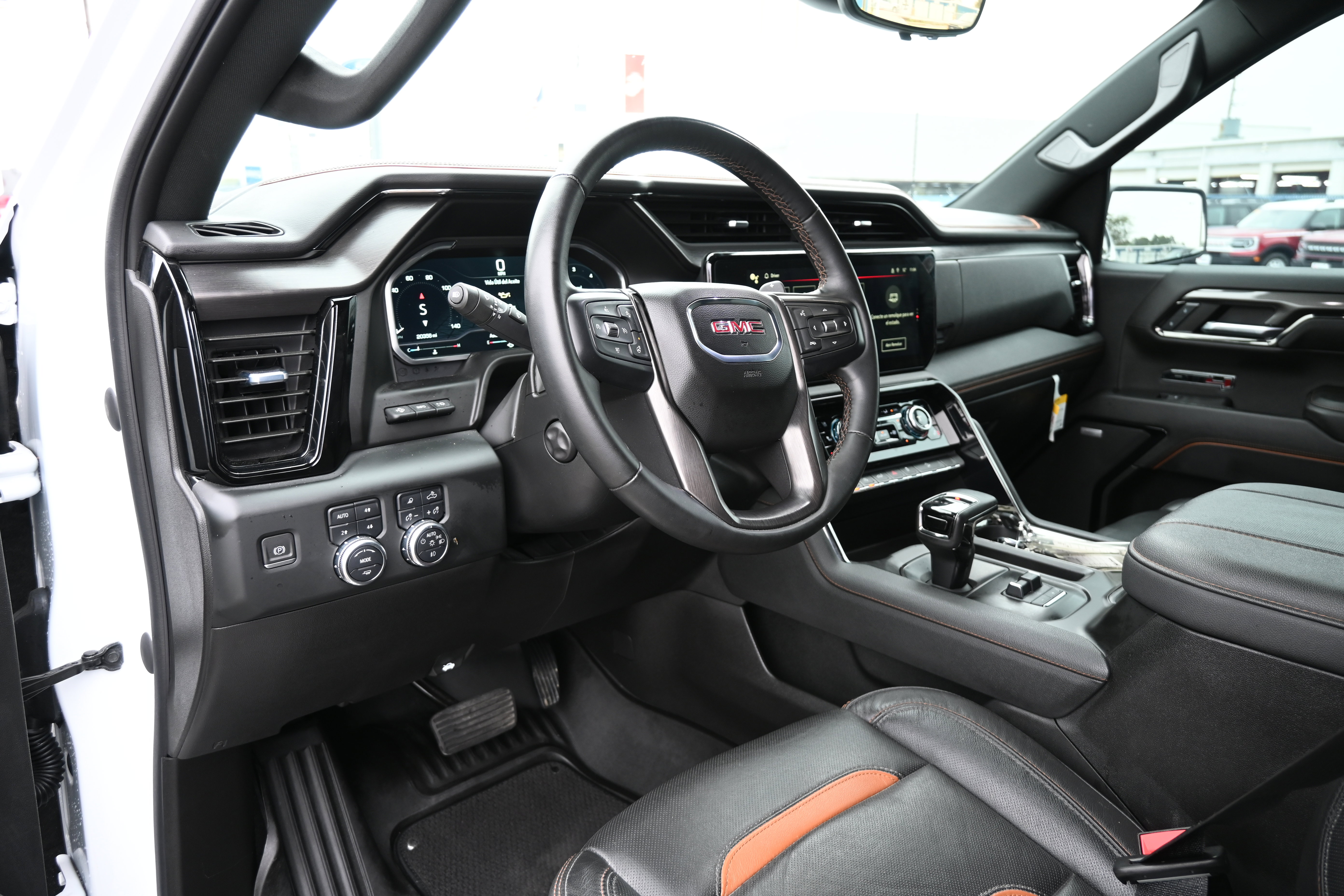 Used 2023 GMC Sierra 1500 AT4 w/ AT4 Premium Package image 14