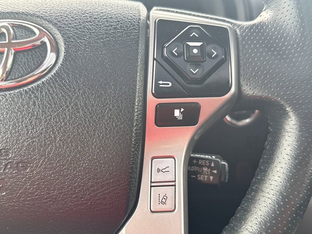Used 2022 Toyota 4Runner SR5 Premium image 22