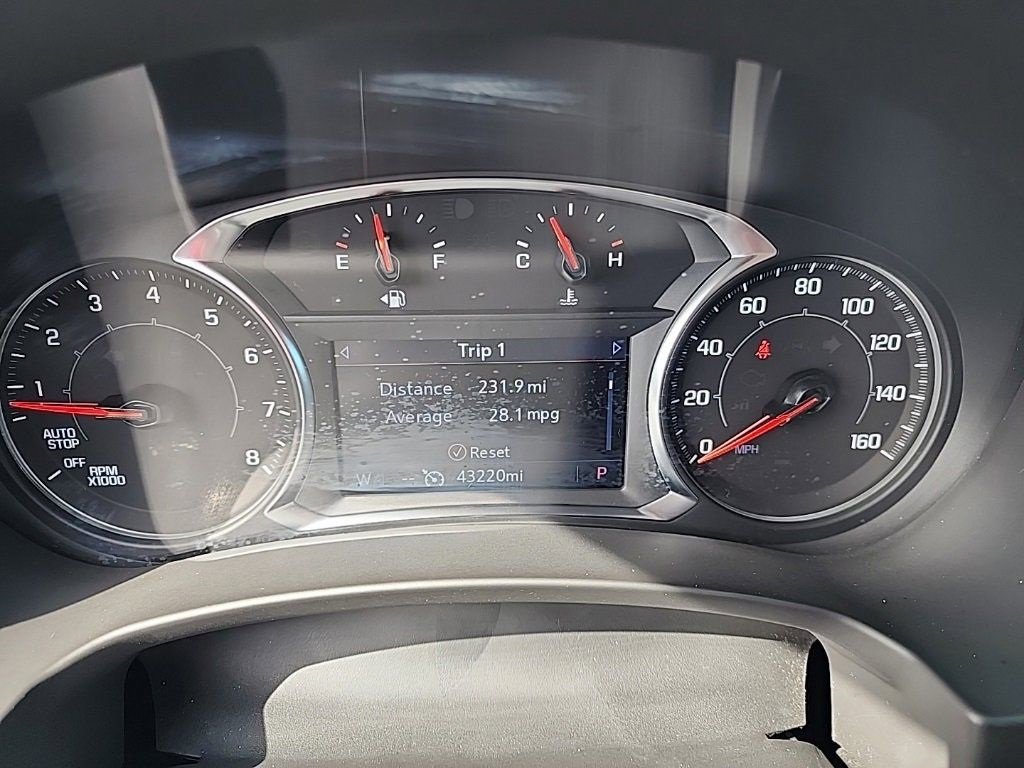 Used 2023 GMC Terrain SLT image 21