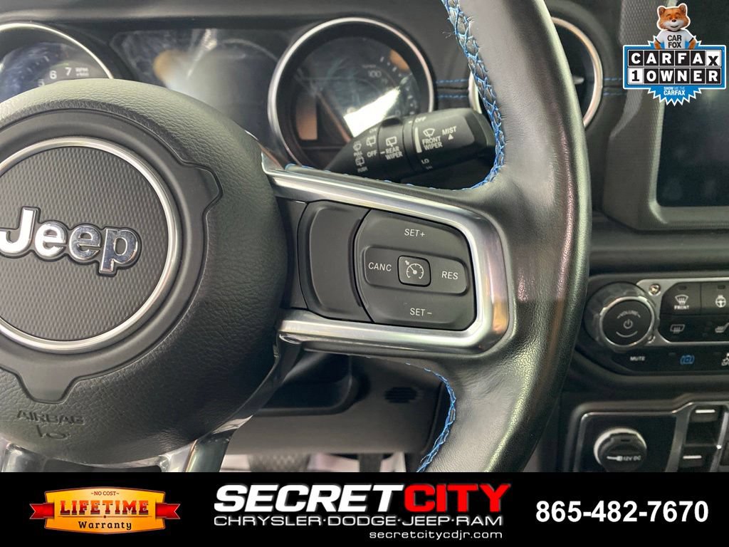 Used 2023 Jeep Wrangler Unlimited Rubicon 4xe w/ Cold Weather Group AWD/4WD image 15