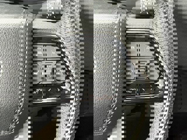 Used 2023 Toyota Sequoia SR5 w/ SR5 Premium Package image 15