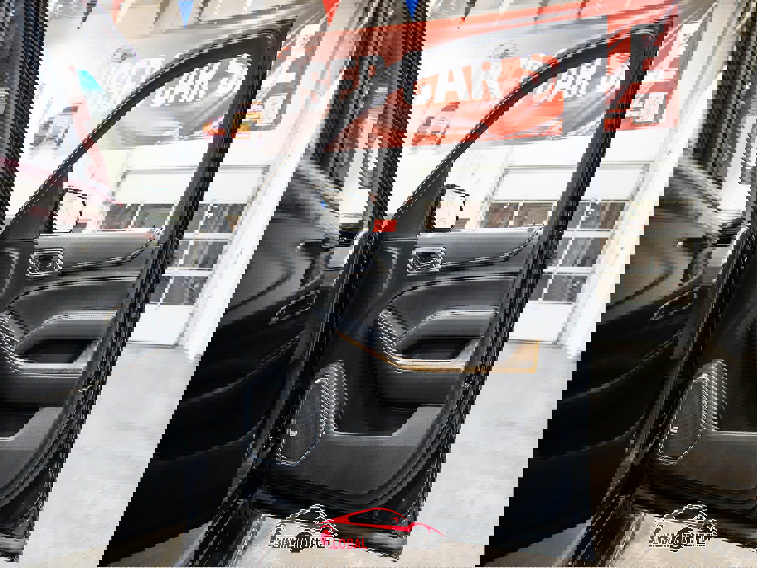 Used 2019 GMC Yukon XL Denali w/ Denali Ultimate Package image 44