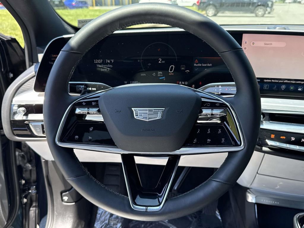 Used 2024 Cadillac Lyriq Luxury w/ LPO, Floor Liner Package AWD/4WD image 32