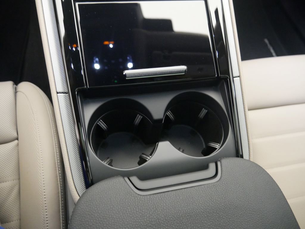 New 2026 Porsche Panamera RWD image 42