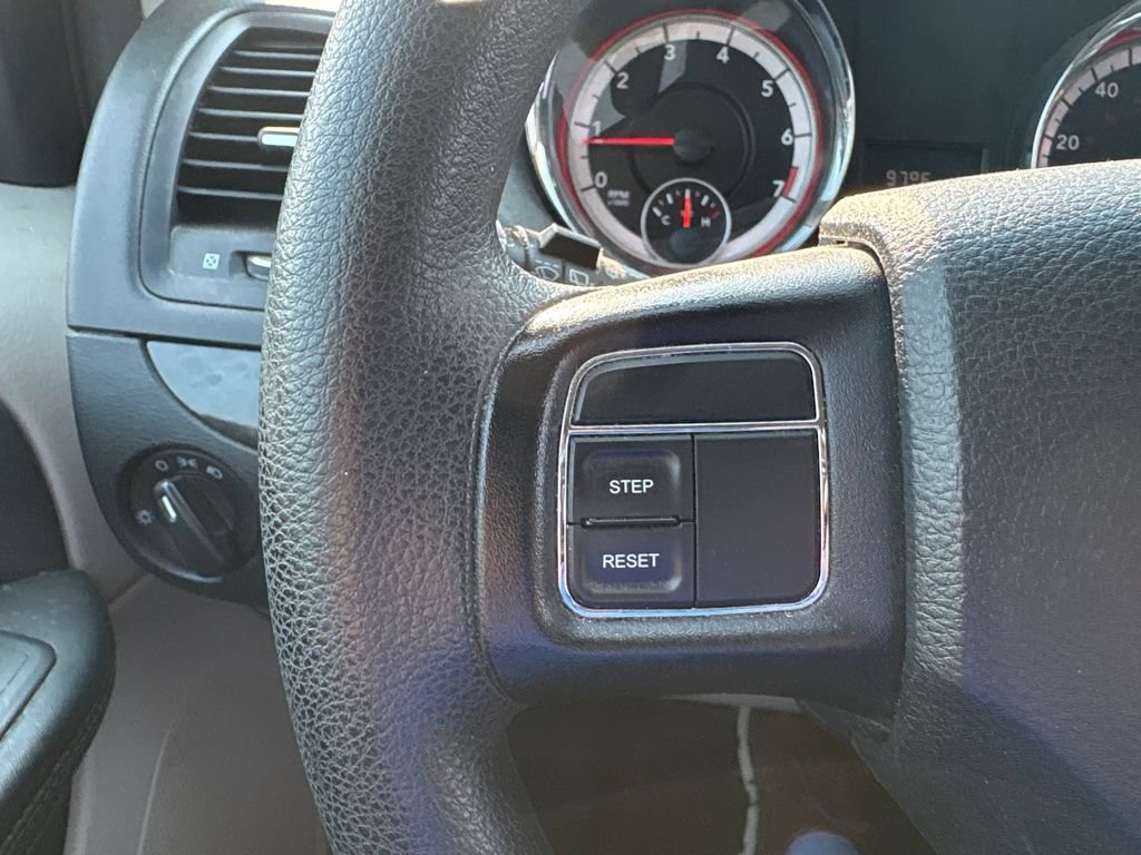 Used 2017 Dodge Grand Caravan SE w/ Power Window Group FWD image 20