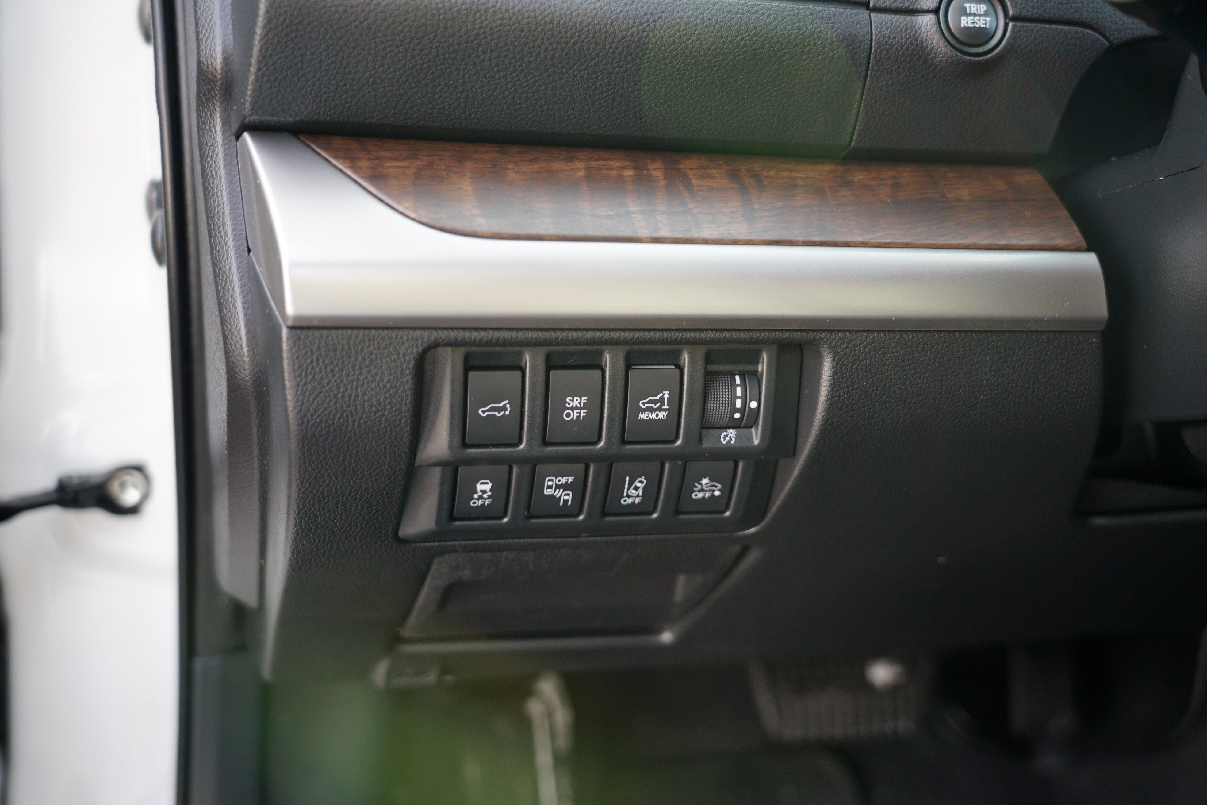 Used 2017 Subaru Outback 3.6R Limited image 18