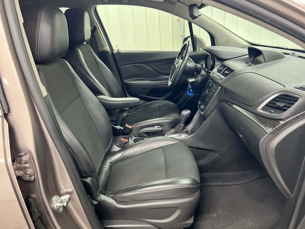 Used 2014 Buick Encore FWD image 21