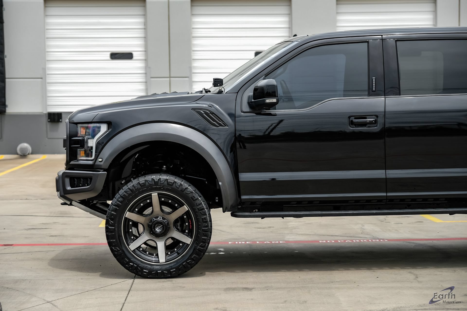 Used 2019 Ford F150 Raptor w/ Equipment Group 802A Luxury AWD/4WD image 8