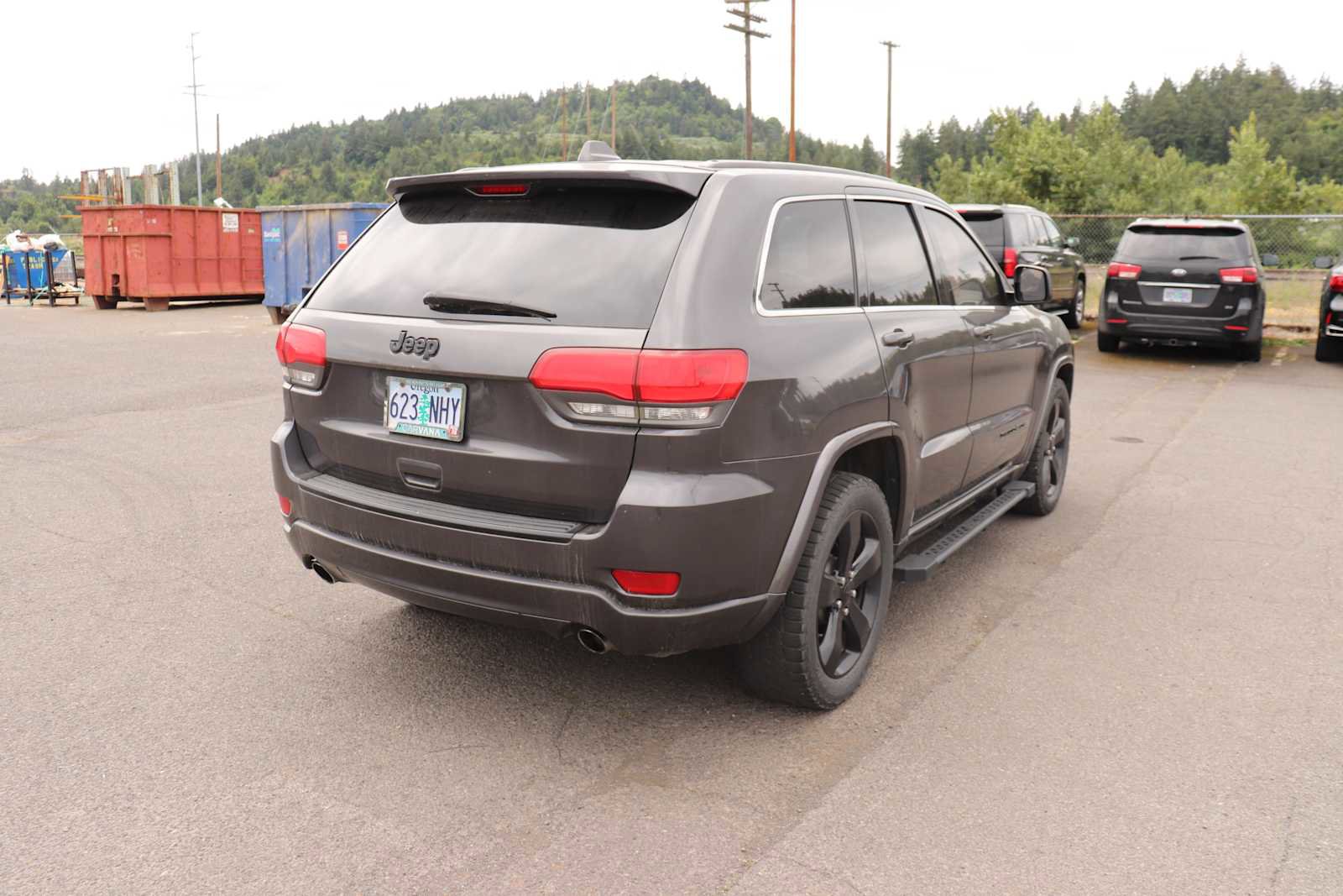 Used 2014 Jeep Grand Cherokee Altitude RWD image 5