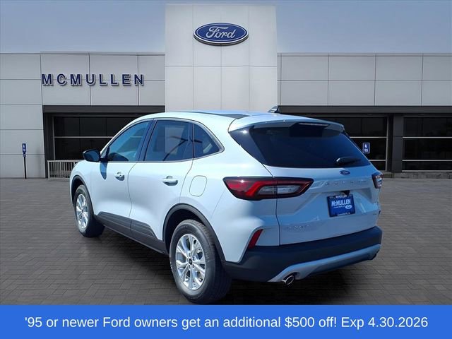 New 2026 Ford Escape Active image 3