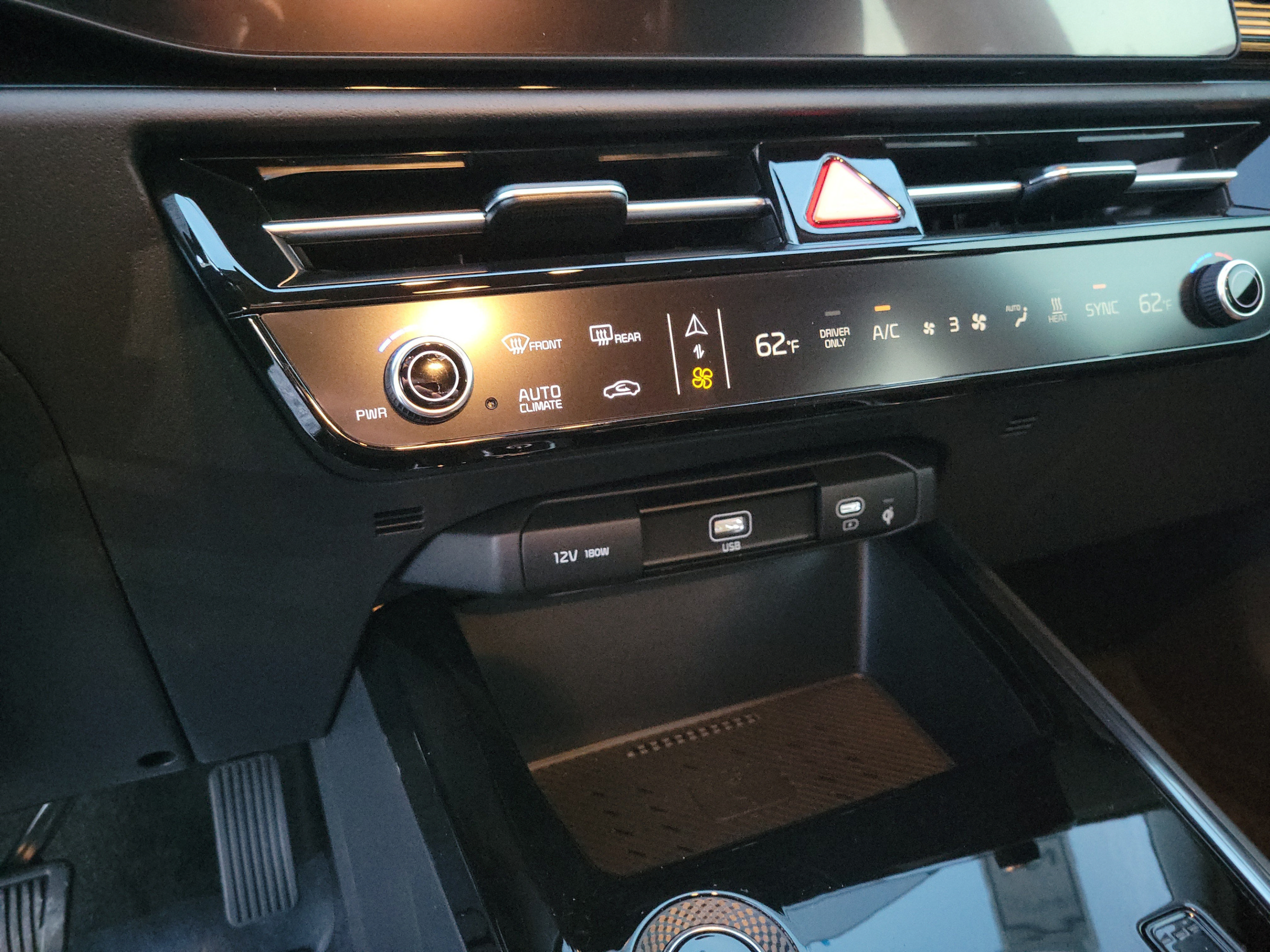 New 2026 Kia Niro Wind FWD image 21